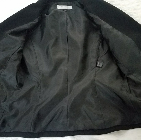 Tahari black blazer - Picture 2 of 6